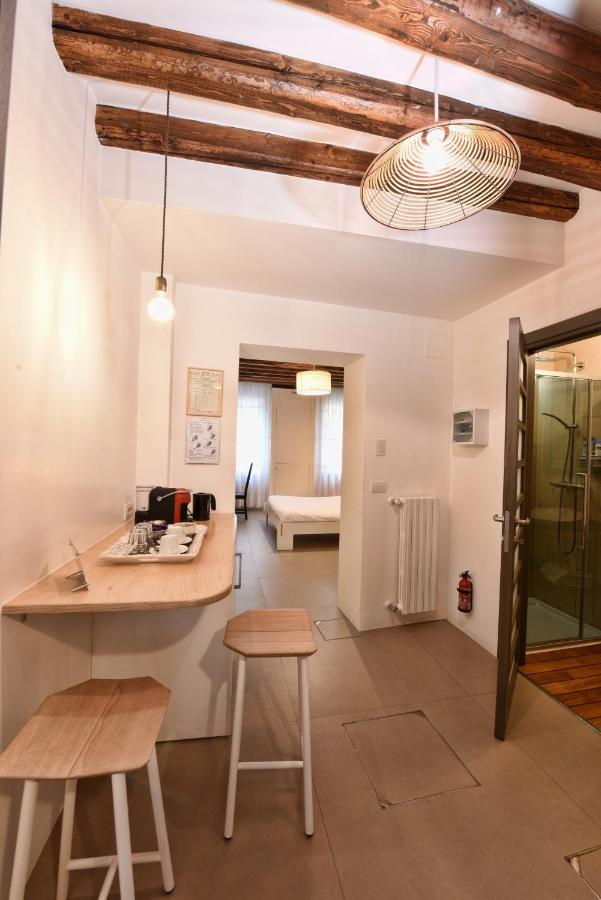 Lively Castello Comfort Room Private Bath & Privacy Veneza Exterior foto